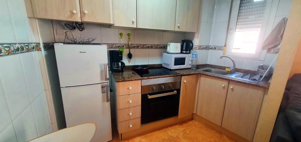 Isamar Apartamento Playa Del Cura 또레비에하 외부 사진
