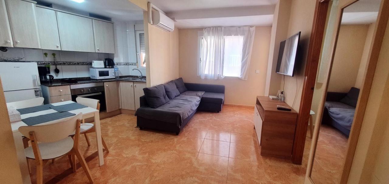 Isamar Apartamento Playa Del Cura 또레비에하 외부 사진