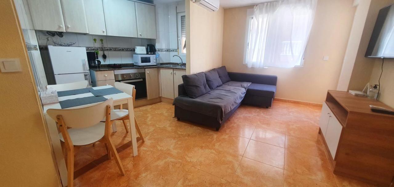 Isamar Apartamento Playa Del Cura 또레비에하 외부 사진
